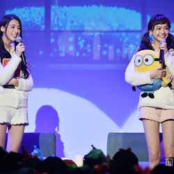 モデルプレス - 三吉彩花&松井愛莉「フラれた」過去告白でファン騒然 部屋着×ツインテで女子だけの恋バナ