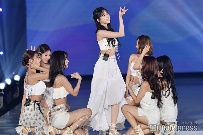 fromis_9(C)モデルプレス