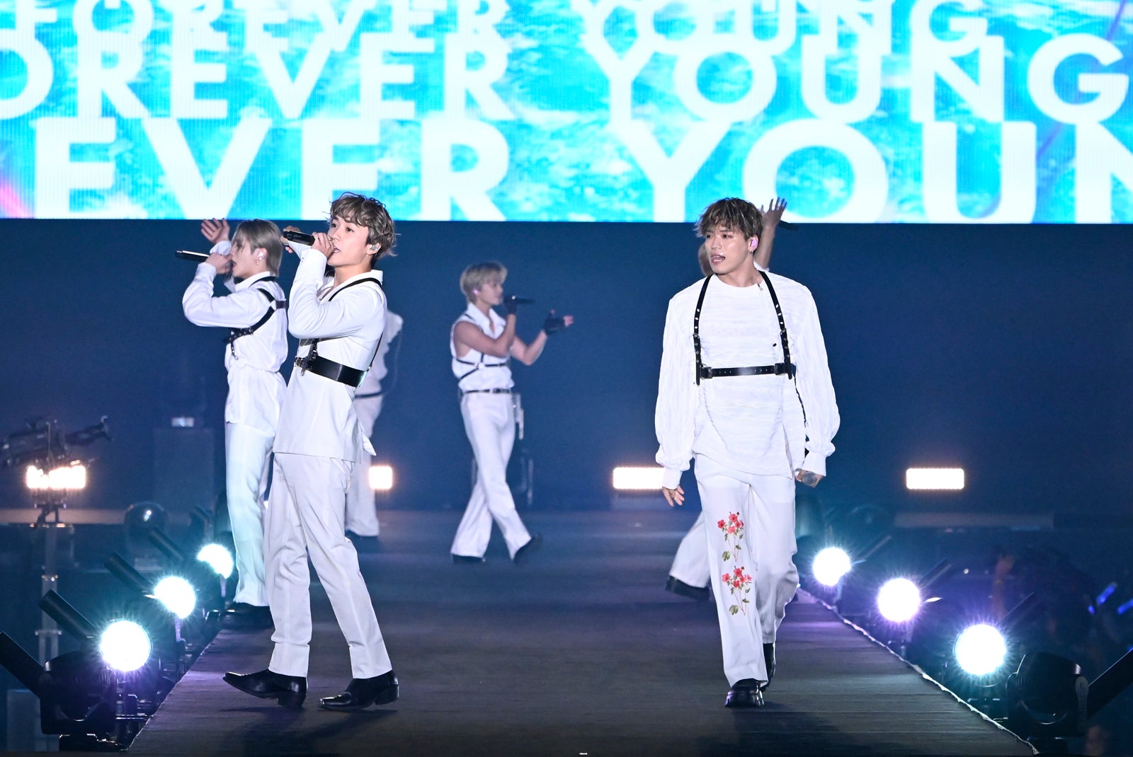 BALLISTIK BOYZ（C）CREATEs presents TGC KITAKYUSHU 2023 by TOKYO GIRLS COLLECTION