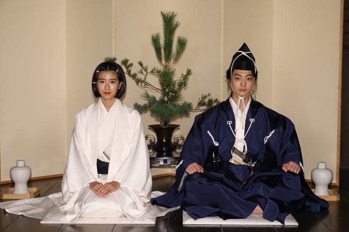 黒島結菜、伊藤健太郎(C)NHK