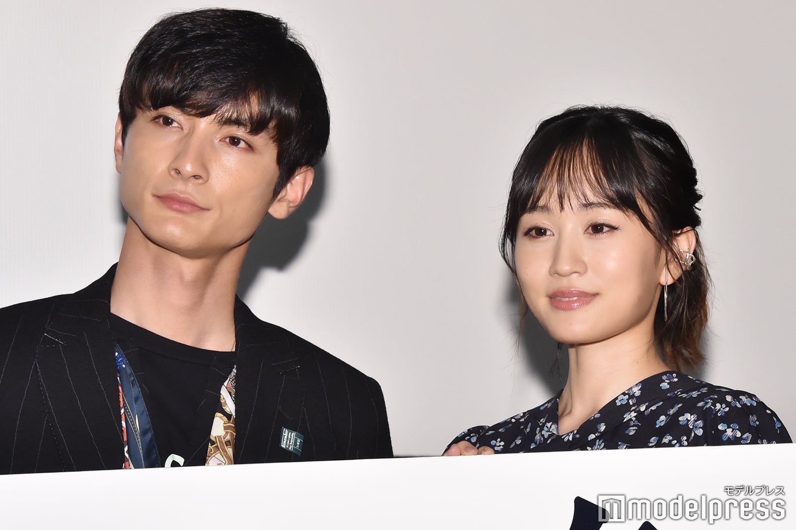 高良健吾、前田敦子 （C）モデルプレス