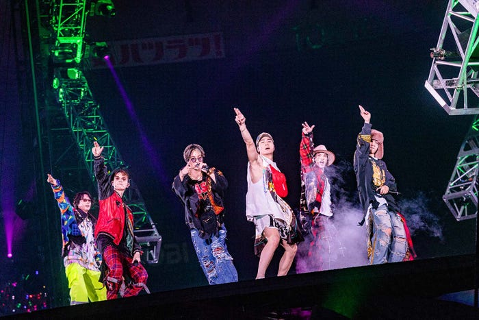 SixTONES(提供写真)