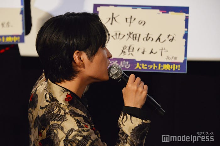 誰の5・7・5がMVPか見極める西畑大吾(C)モデルプレス