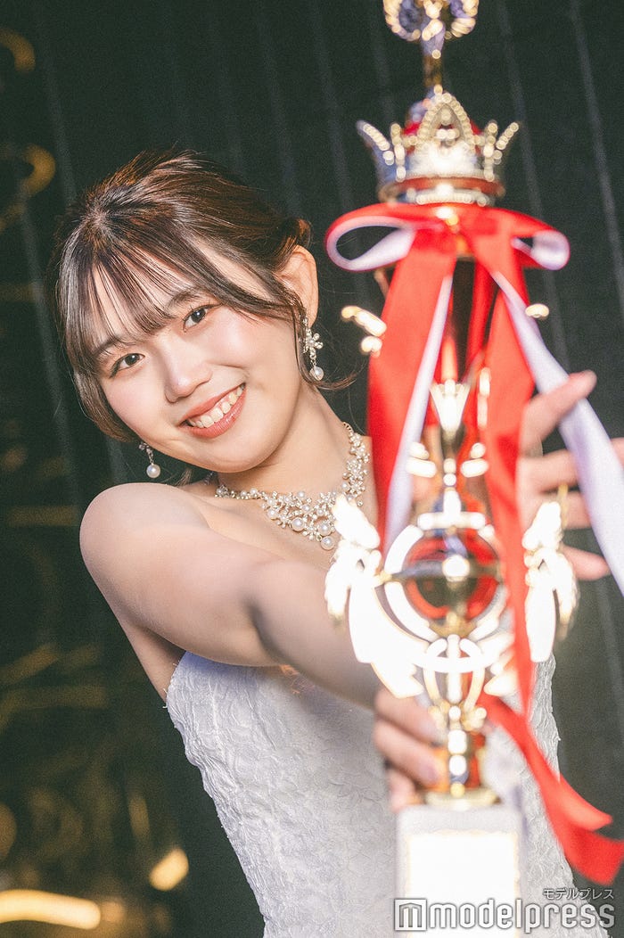 磯邉明日菜さん(C)モデルプレス