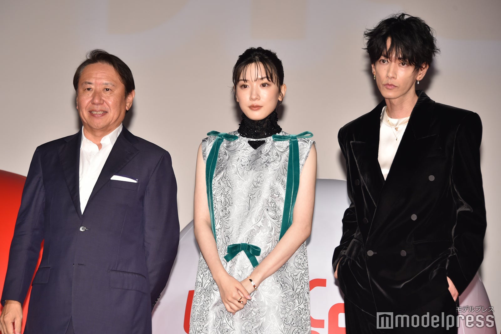 武内英樹監督、永野芽郁、佐藤健（C）モデルプレス
