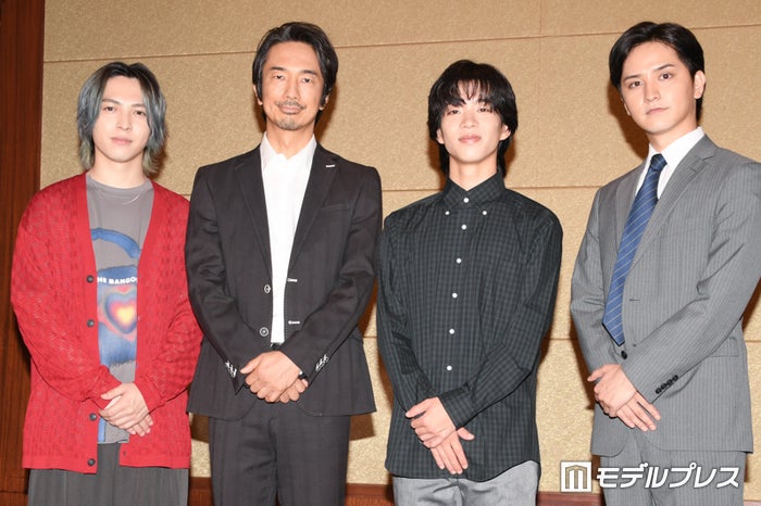 眞島秀和、森愁斗ら共演者の“可愛かった瞬間”明かす「過密なスケジュールで…」【ROOM〜史上最悪の一期一会】