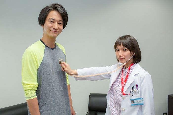 浅香航大、吉岡里帆(画像提供:関西テレビ)