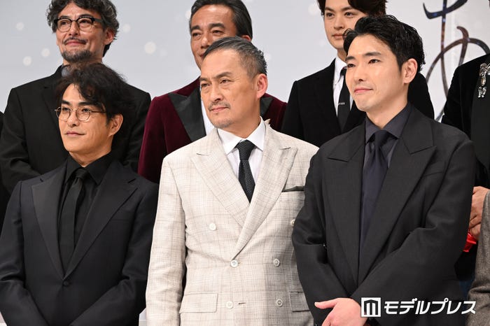 北村一輝、渡辺謙、柄本佑(C)モデルプレス
