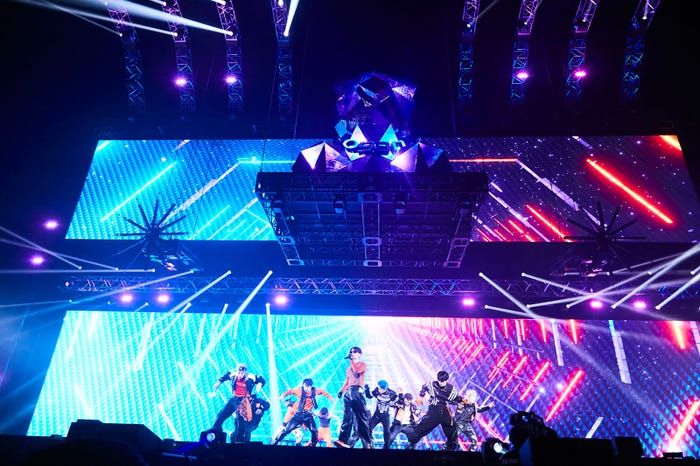 JO1(C)LAPONE Entertainment