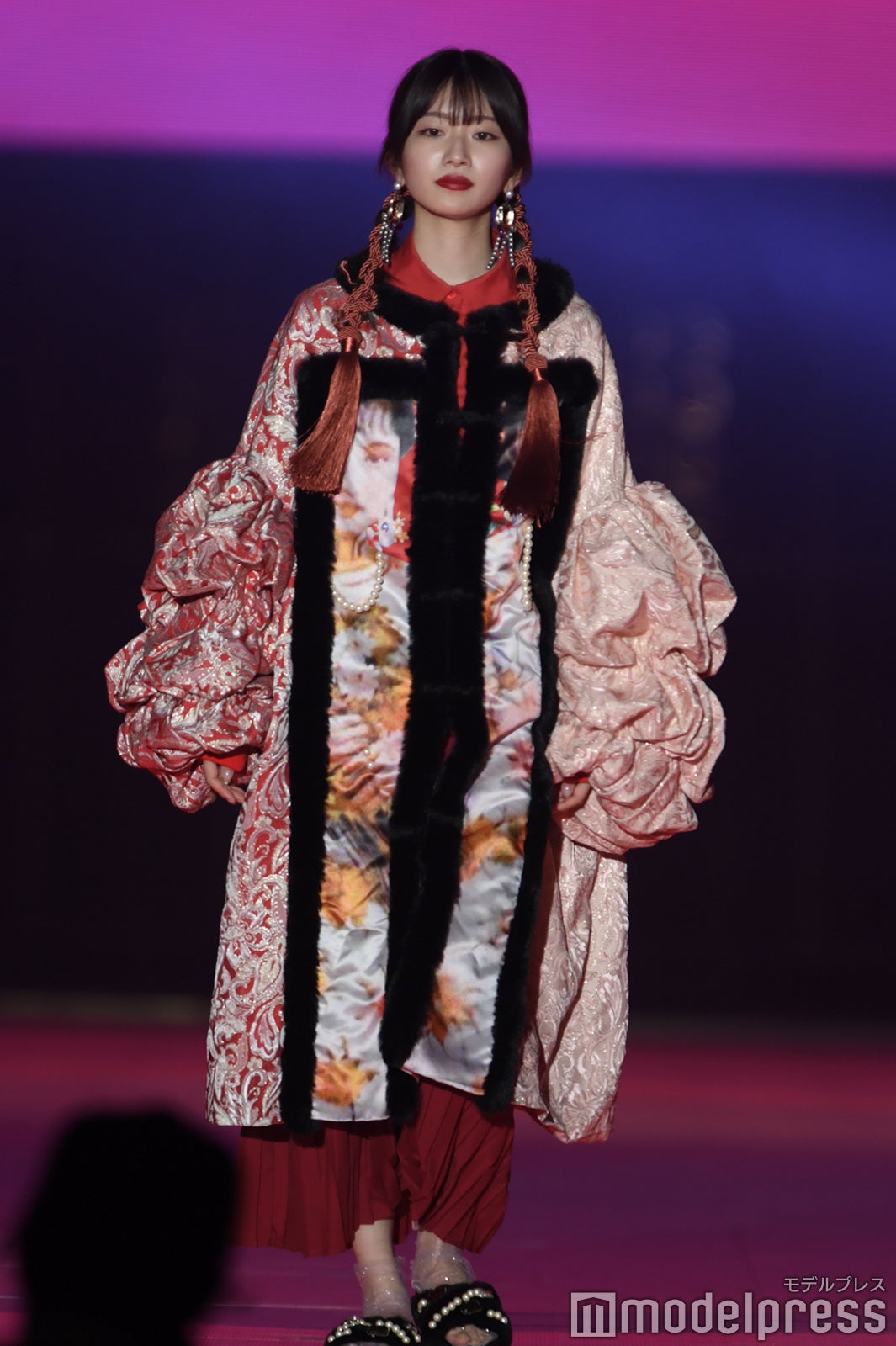 （C）モデルプレス