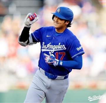 大谷翔平が電光石火の17号先頭打者アーチ 現地中継では解説者も準備間に合わず？ベンチ前でフリーマンに耳打ちシーンも