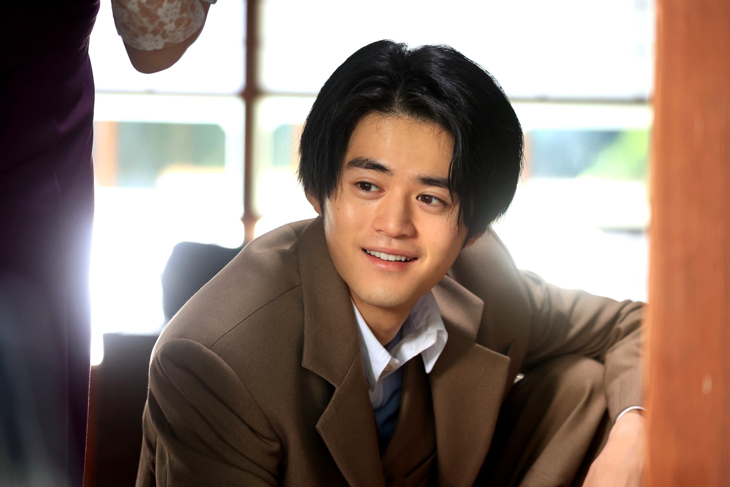 鈴鹿央士「嘘解きレトリック」第4話（C）フジテレビ