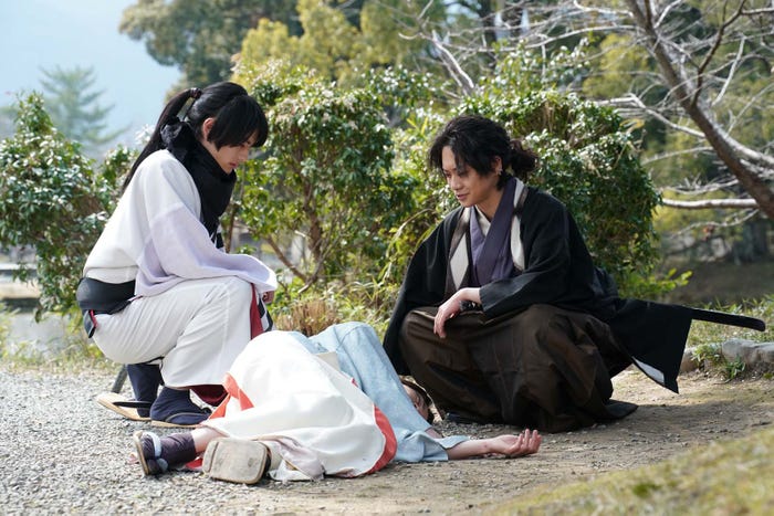 (左から)前田拳太郎、奥智哉、佐藤流司「君とゆきて咲く~新選組青春録~」第2話より(C)テレビ朝日