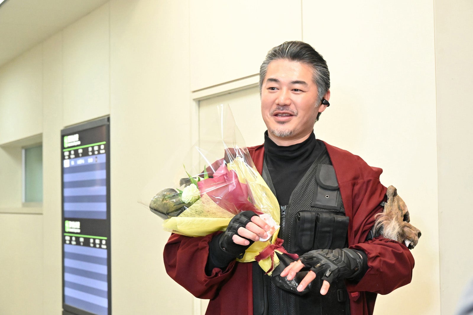 「新空港占拠」平山浩行・岩瀬洋志ら“獣”4人がクランクアップ「獣側も悪くなかった」