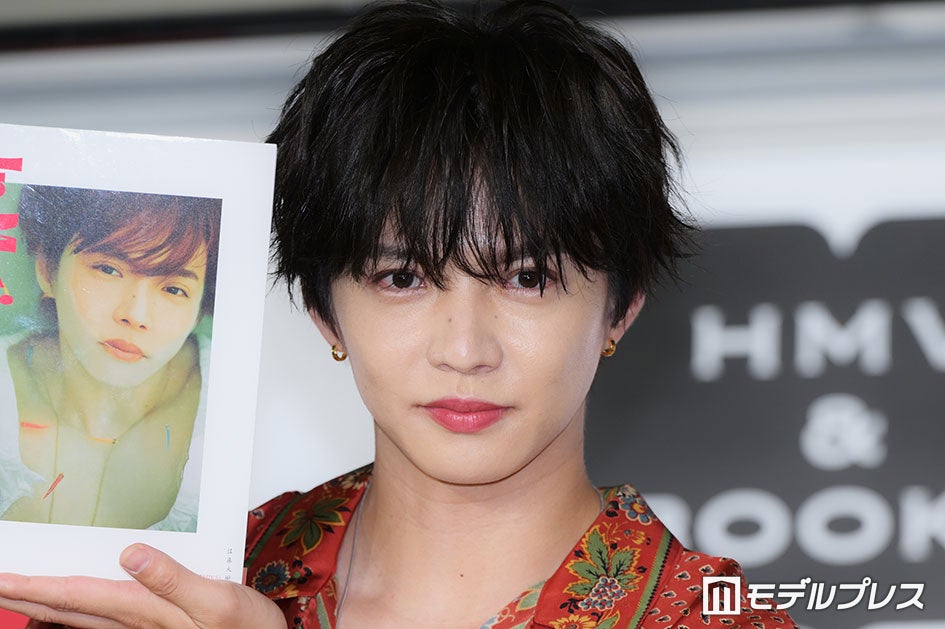 FANTASTICS佐藤大樹、写真集を見られるのが“ものすごく恥ずかしい”相手とは「裸の僕を見てもらう機会が最近はない」【In Motion】