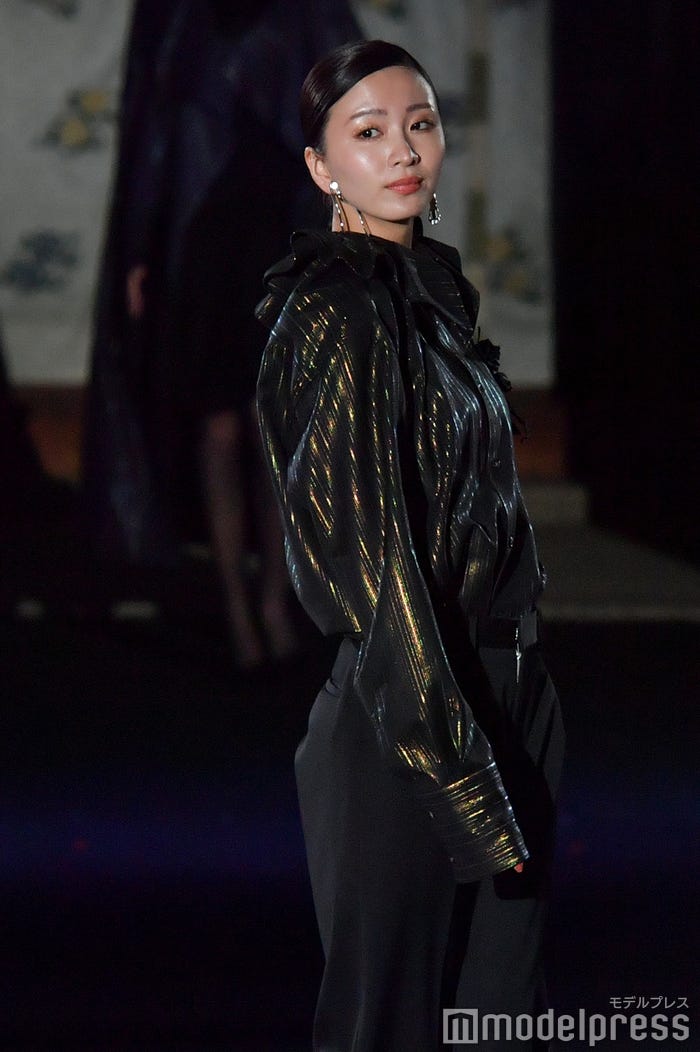 岡崎紗絵(C)モデルプレス