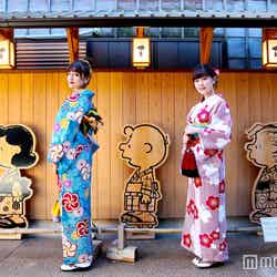 SNOOPY茶屋 伊勢店/キャラクター達が描かれたキュートなエントランス壁/モデル:村田倫子、柴田ひかり(C)モデルプレス(C)2017 Peanuts Worldwide LLC