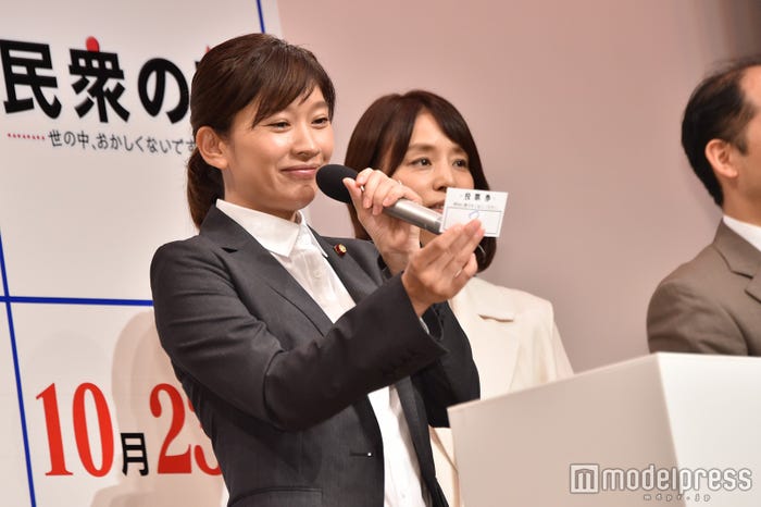 篠原涼子 (C)モデルプレス