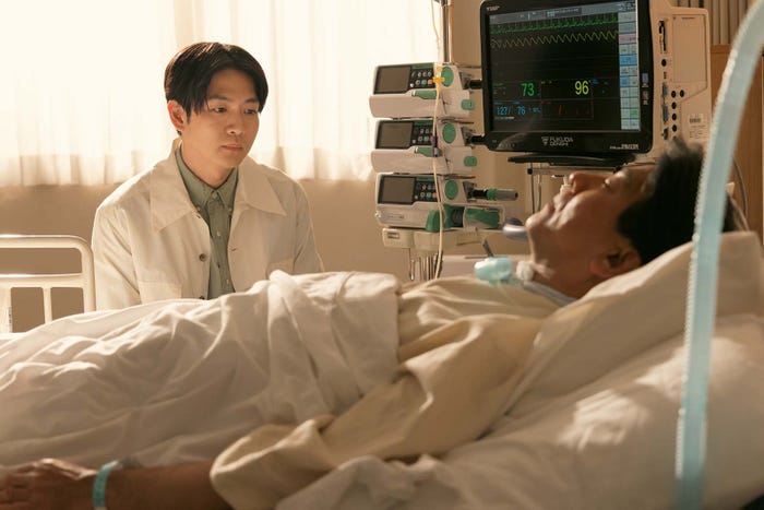 松下洸平ら「合理的にあり得ない~探偵・上水流涼子の解明~」第6話より(C)カンテレ