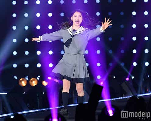 亀梨和也、客席横からまさかの登場 土屋太鳳に生プロポーズで女子絶叫<TGC2017 S/S>