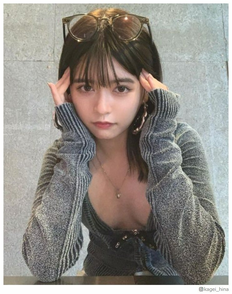 景井ひな、二度見必至の斬新ファッションに注目 「脱げちゃったの？」“思わずツッコミたくなるコーデ10選”