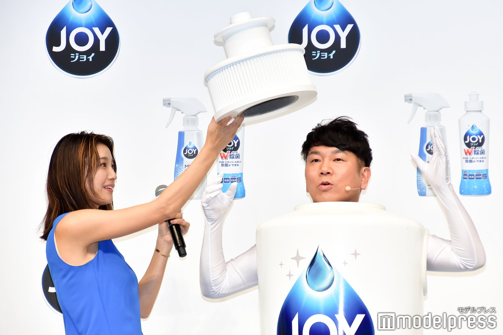 木下優樹菜、藤本敏史 （C）モデルプレス