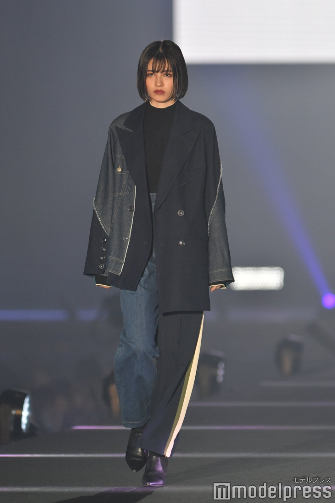 （C）モデルプレス