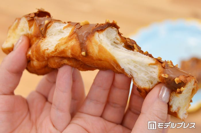 (C)モデルプレス