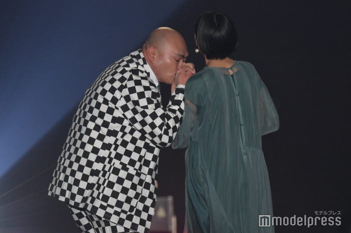 クロちゃん、リチ(C)モデルプレス