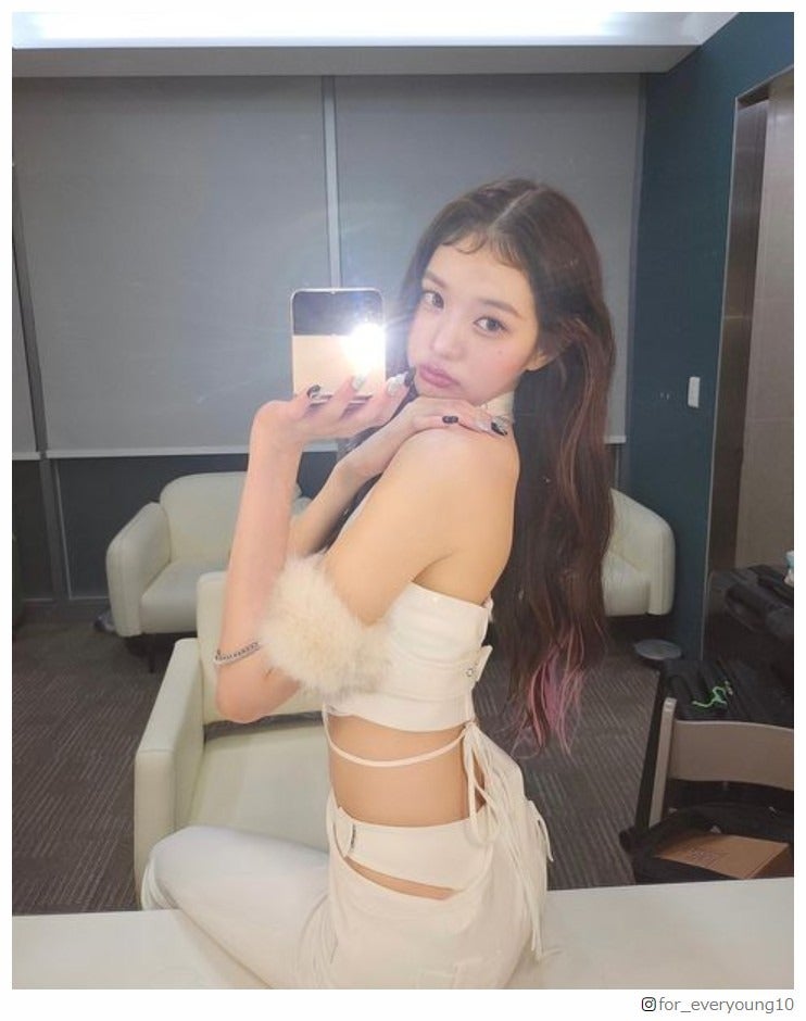 IVEチャン・ウォニョン、圧巻くびれ披露 韓国で流行中“チャンモリ”にも「真似したい」の声