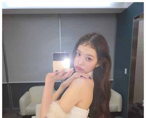 IVEチャン・ウォニョン、圧巻くびれ披露 韓国で流行中“チャンモリ”にも「真似したい」の声