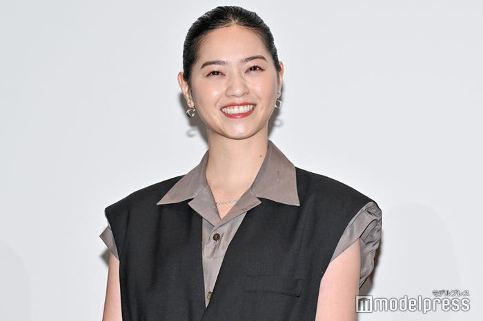 西野七瀬(C)モデルプレス