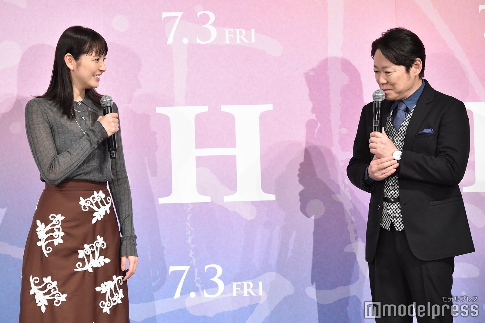 長澤まさみ、阿部サダヲ（C）モデルプレス