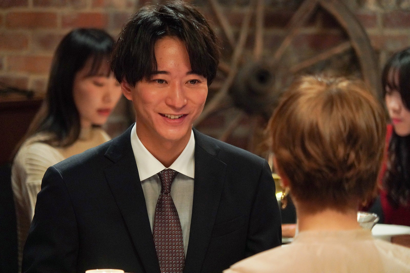 浅香航大／「ムチャブリ！　わたしが社長になるなんて」第3話より（C）日本テレビ