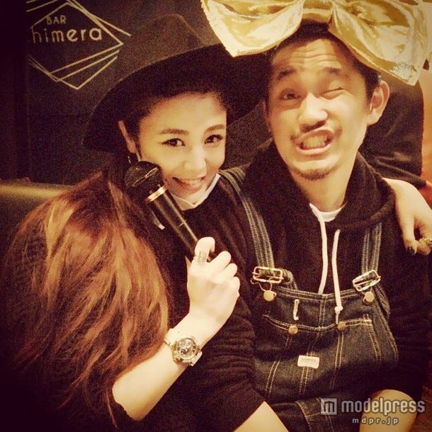 (左から)島袋聖南&宮城大樹「テラハ」2ショット/島袋聖南Instagramより