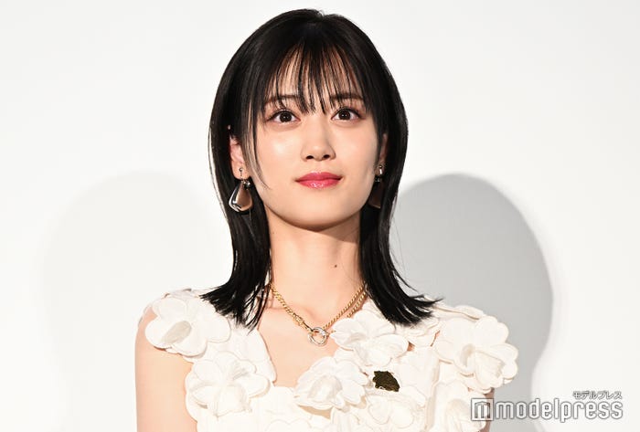 山下美月(C)モデルプレス