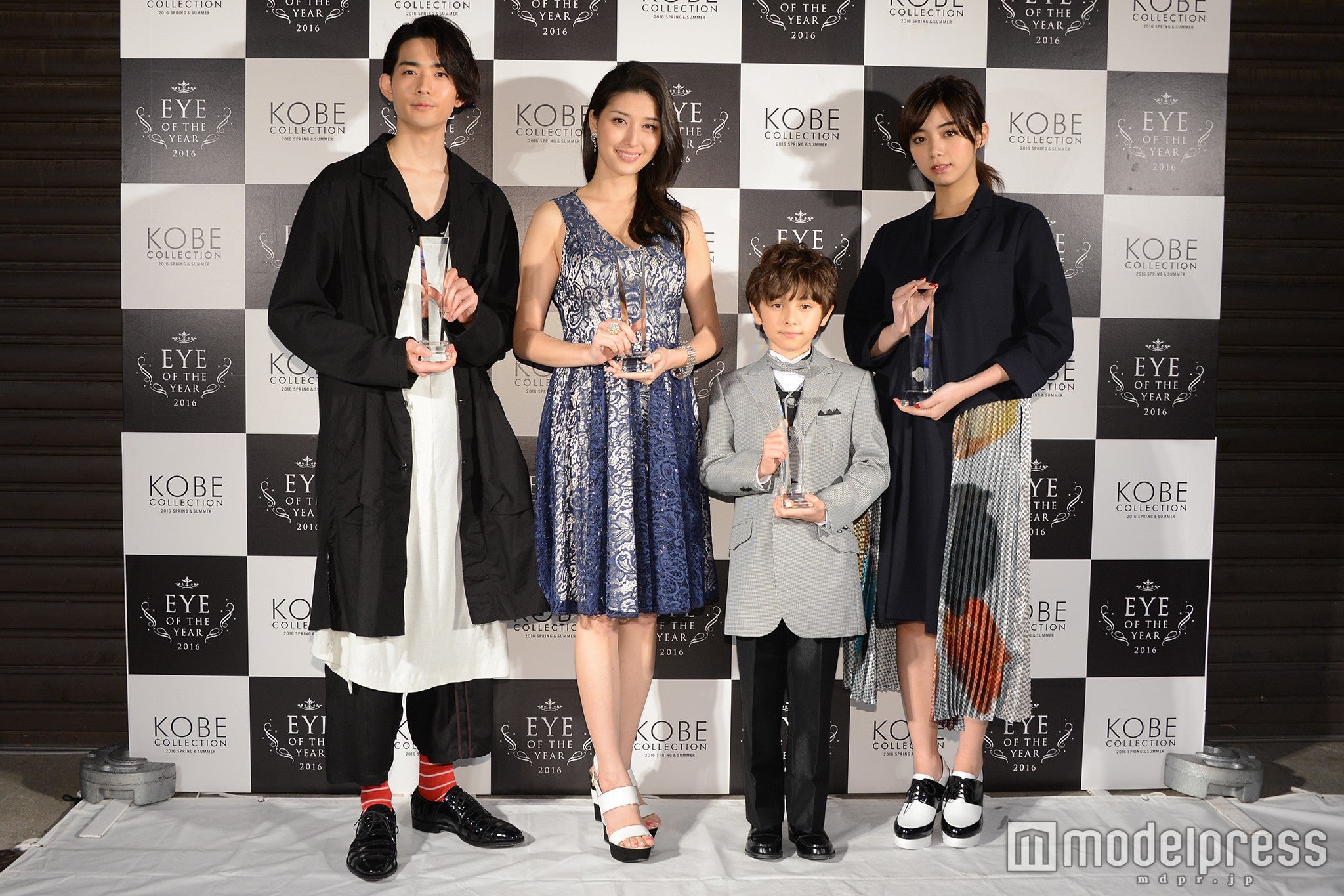 （左から）竜星涼、橋本マナミ、ケイン・デニス、池田エライザ（C）モデルプレス
