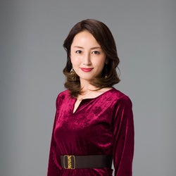 矢田亜希子、妖艶な衣装で向井理の恋人役に『約束のステージ』