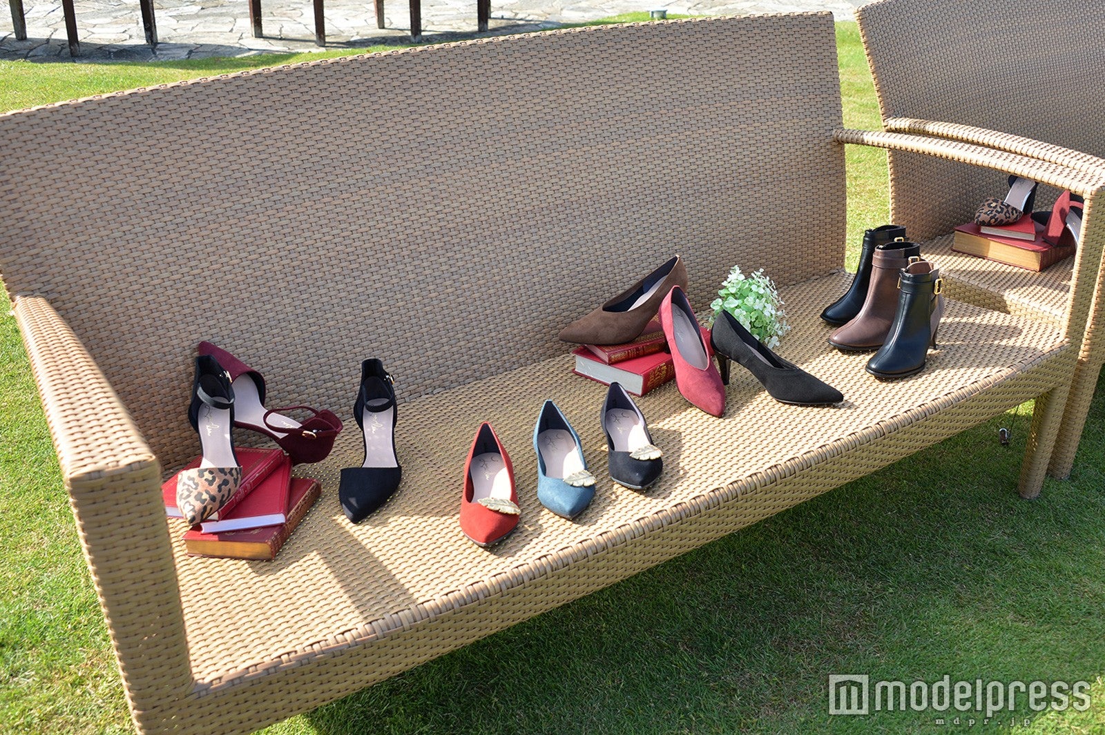 「Launa lea」のシューズ（C）モデルプレス