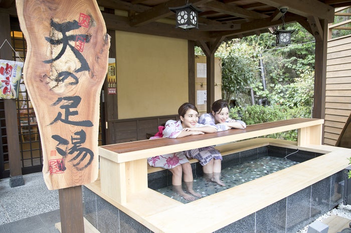 週末は箱根へ温泉旅行に お泊りでも可愛く寝ちゃえる すっぴんメイク のやり方 女子旅プレス