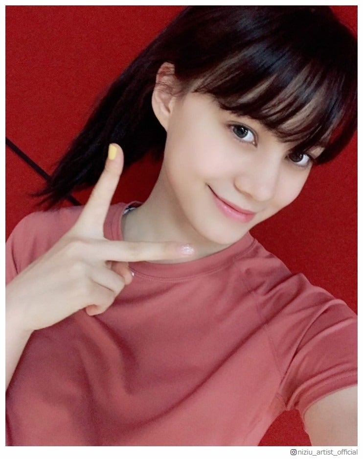 NiziU・NINA、近況報告に「大人っぽくなった」「どんどんキレイになる」と絶賛の声