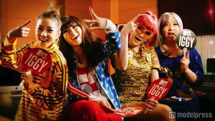 2NE1、世界168カ国400万人が選ぶ「世界一の新人」に