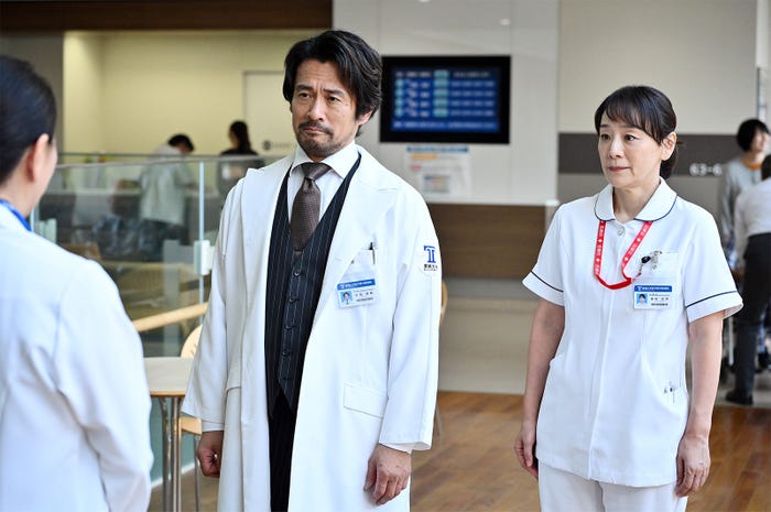 内野聖陽、神野三鈴「ブラックペアン シーズン2」第7話より(C)TBS