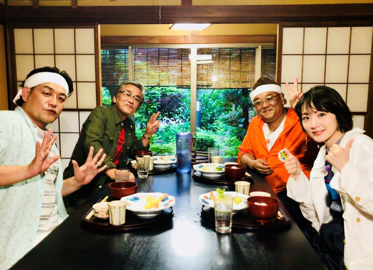 （左から）富澤たけし、寺島進、伊達みきお、生駒里奈 （C）テレビ朝日