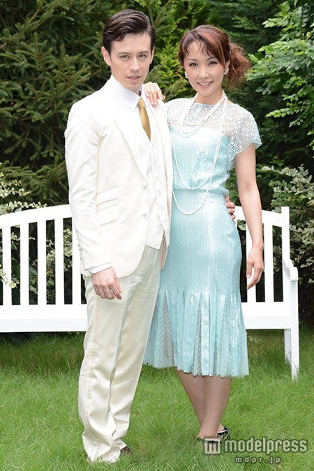 （左から）ウエンツ瑛士、濱田めぐみ