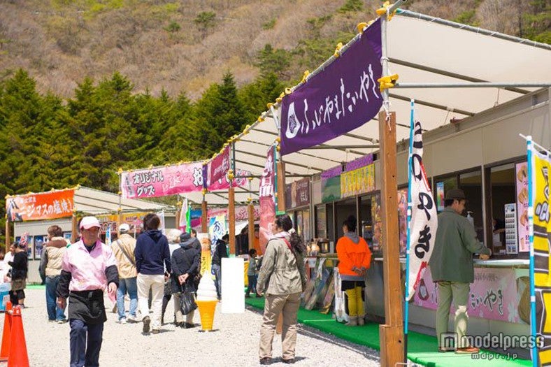 B級グルメや山梨グルメが集まる「富士山うまいものフェスタ」