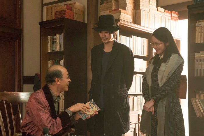 映画「ビブリア古書堂の事件手帖」より(C)2018「ビブリア古書堂の事件手帖」製作委員会