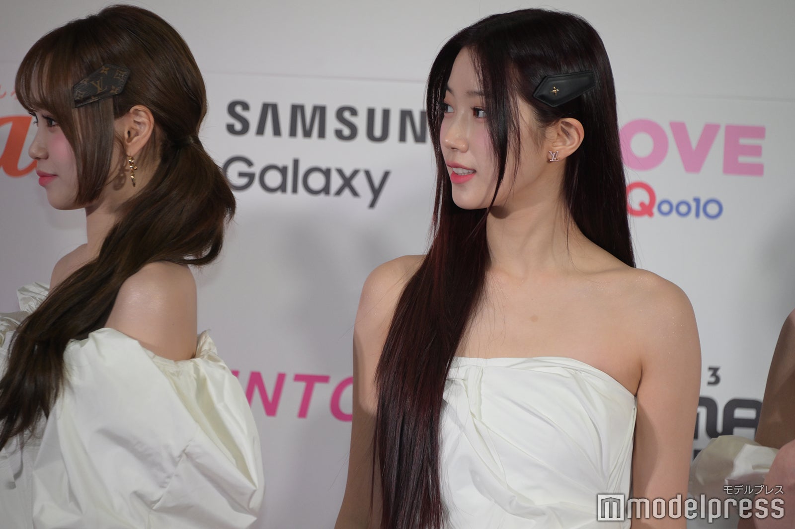 LE SSERAFIM／KIM CHAEWON（キム・チェウォン）、KAZUHA（カズハ）（C）モデルプレス