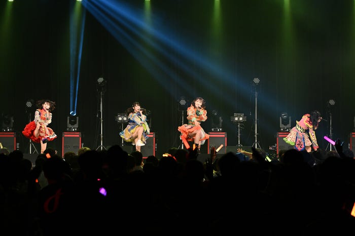 FES☆TIVE「Raphael IDOL Festival~超無銭祭 2022~」より/撮影:ケン木村(提供画像)