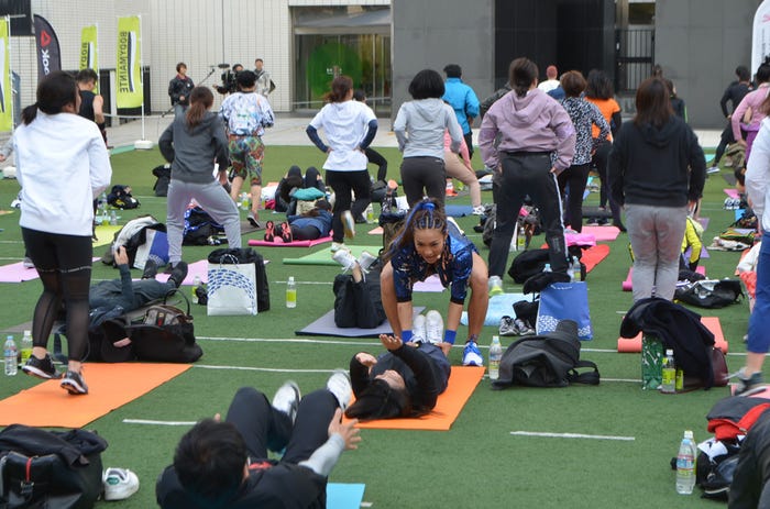 「AYA’S WORKOUT LIVE in FUKUOKA 2018」の様子(提供写真)